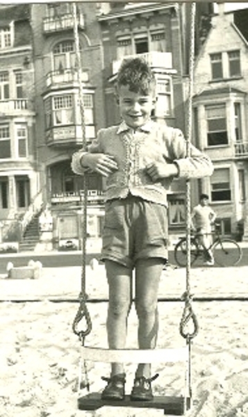 1951 On the beach
