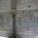 183-Gedenkplaten aan overledenen v.d.oorlog in crypte