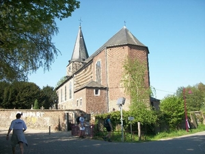 28-St-Martinuskerk met zijn toren uit de 13de e.