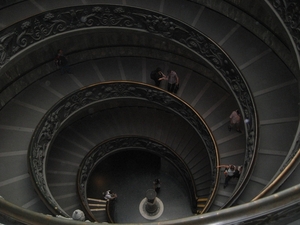 Giuseppe Momo's spiraalvormige trap (1932) in het Vaticaan