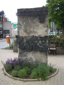 27-Balegemse steen-monument fusiegemeente-Oosterzele