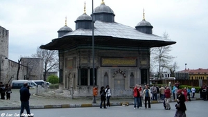 2011_04_29 090 Ahmet III fontein Istanbul