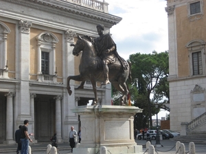 Piazza del Campidoglio - ruiterstandbeeld van keizer Marcus Aurel