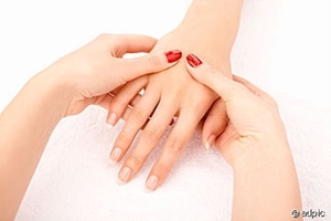 Hand_massage_209012