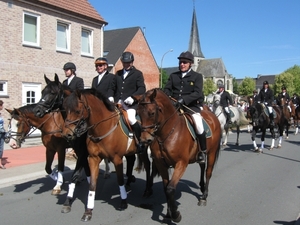 Sreenhuffel Genoveva processie 2011 009