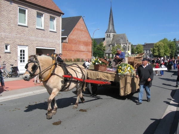 Sreenhuffel Genoveva processie 2011 025
