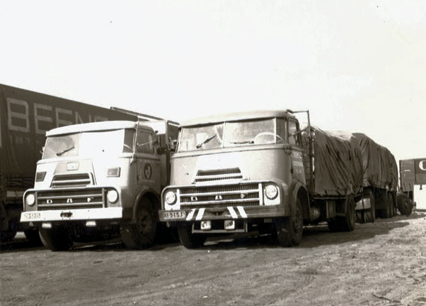 2 X DAF 2000 DO