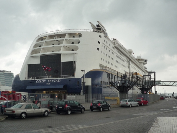 05 Kiel --) Oslo  _cruise schip Colorline, Color Fantasy _P110016