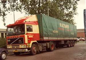 VOLVO  F10