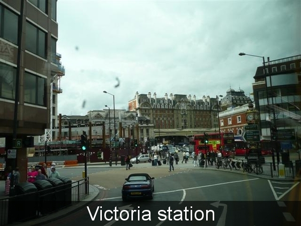 20080816 12u14 Londen Victoria station 026