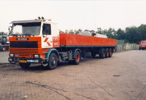 Scania 142 M