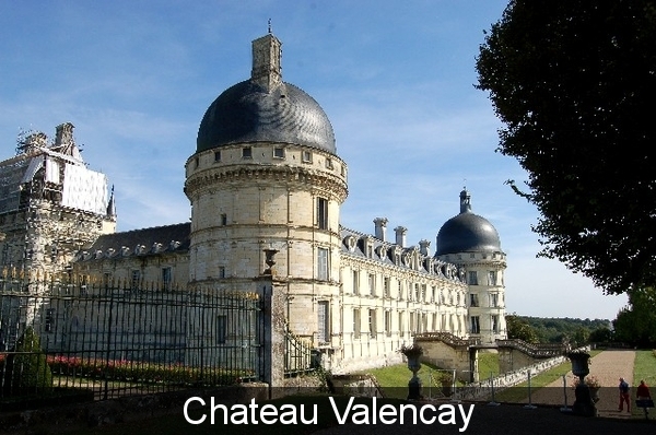 Chateau Valencay 1