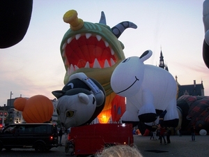 179-Het monster met minispecialevormballons