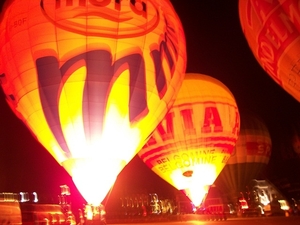218-Lichtshow-heteluchtballonnen