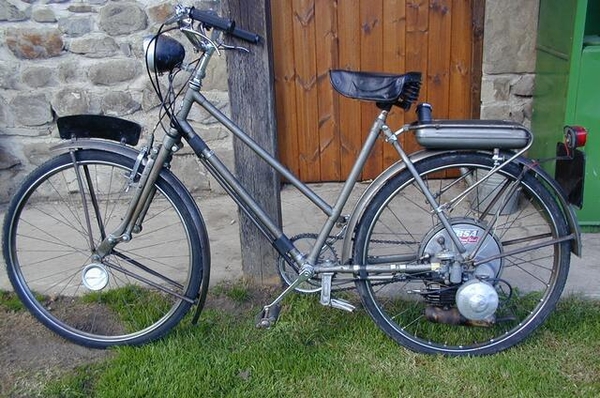 BSA. Winged  wheel 1953