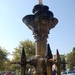 061 Rodos stad - fontein aan kerk