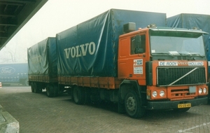 VOLVO-F10 DE ROOY (NL)