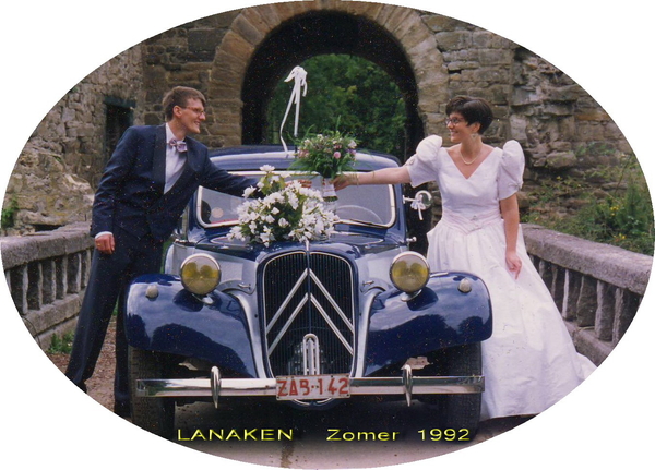 LANAKEN bruiloft traction avant bruidswagens HEERS