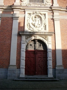 056-Medaillon St-Jan de Doper-patroonheilige v.d.kerk