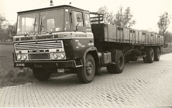 DAF-2600 DE DRIEBAN TRANSPORT HEM (NL)