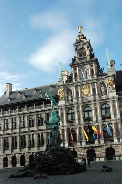 021 Antwerpen  7.01.2012 - grote markt