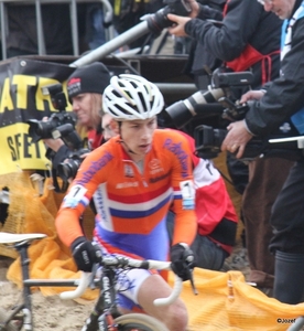 WK cyclocross Koksijde juniors en beloften  28-1-2012 314