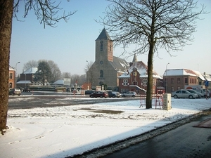 26-St-Michielskerk en dorpsplein-St-Lievens-Houtem