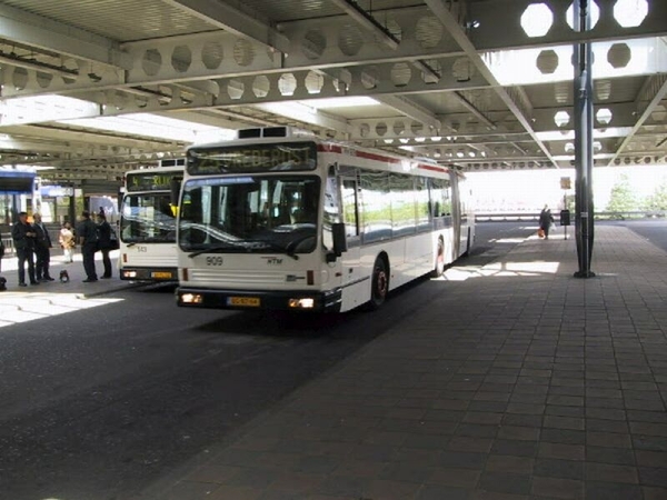 909 Centraal Station 30-05-2002