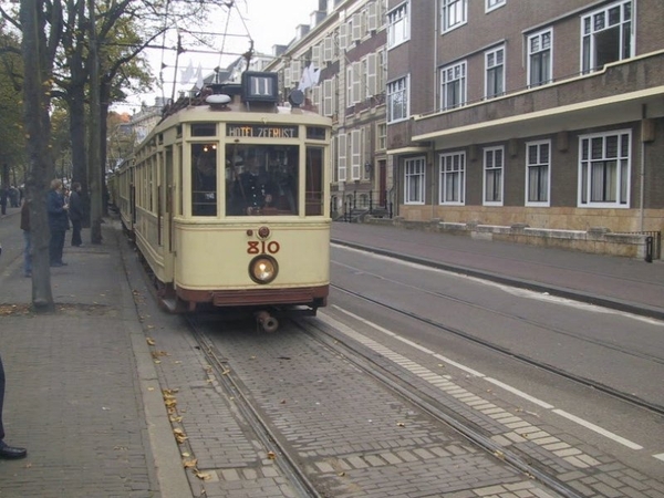 810 Lange Vijverberg 16-10-2004