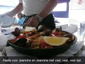 20120304 17u14 Eindelijk paella voor Jeannine en Jeannine  Spanje