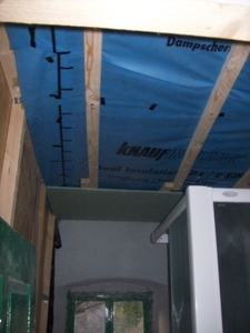 dampscherm badkamer plafond