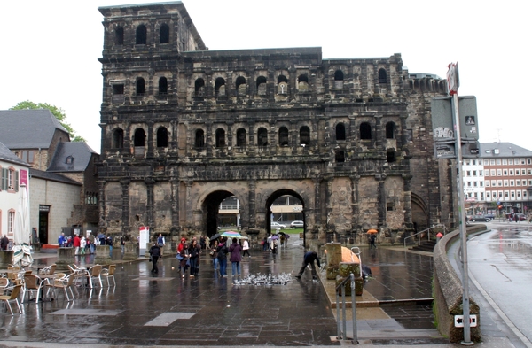 Trier - Porta Nigra - Romeinse stadstoren