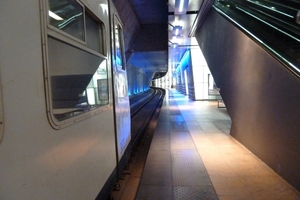 Blauwe treintunnel