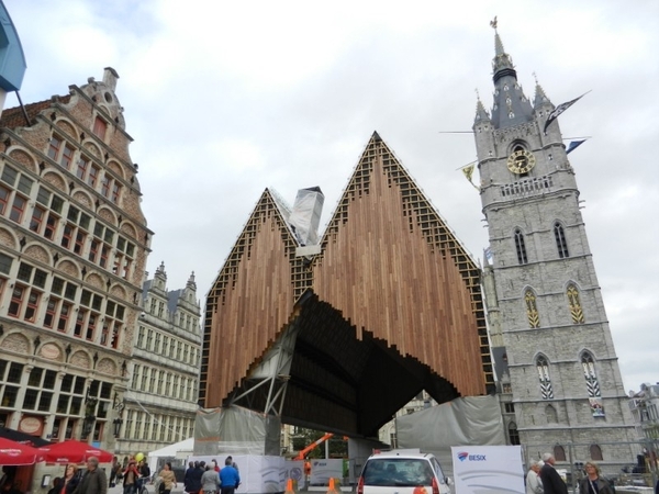 20120717.Gent 016(1)  Nieuwe Stadshall in opbouw