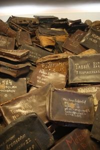 Auschwitz, koffers