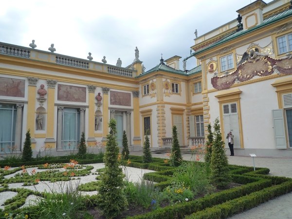 4 Warschau, Wilanów paleis, koninklijke zomerresidentie, tuinen 