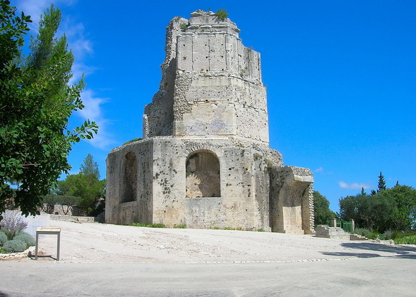 1 Arles 020