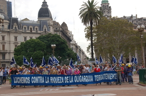 Plaza de Mayo : wekelijks protest door 'De Dwaze Moeders'