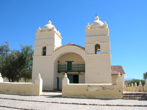 Typisch kerkje in Molinos Calchaquivallei