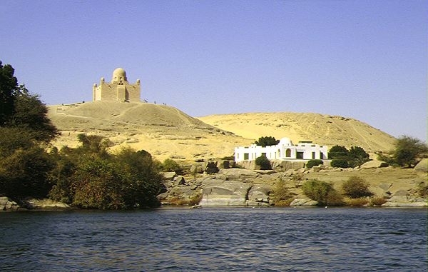 3_Aswan_Aga Khan mausoleum