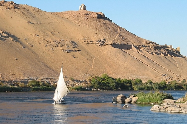 3_Aswan_feloeka op de Nijl 2