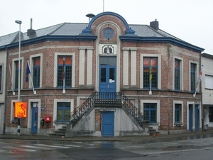 051-Gemeentehuis-Oudegem