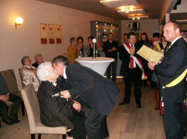 Feest 60 jaar gehuwd 2012 020