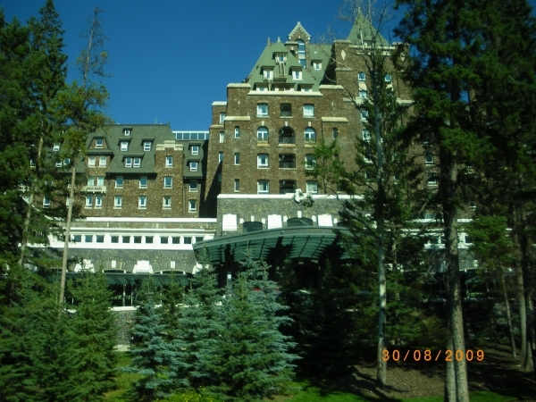 53 - Banff Springs hotel