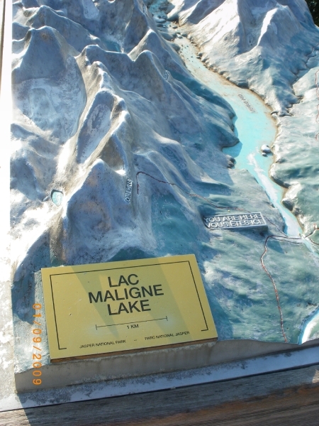 109(1) - Maligne lake