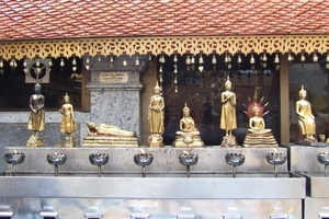Thailand - Chiang Rai - boudha beelden mei 2009 (14)