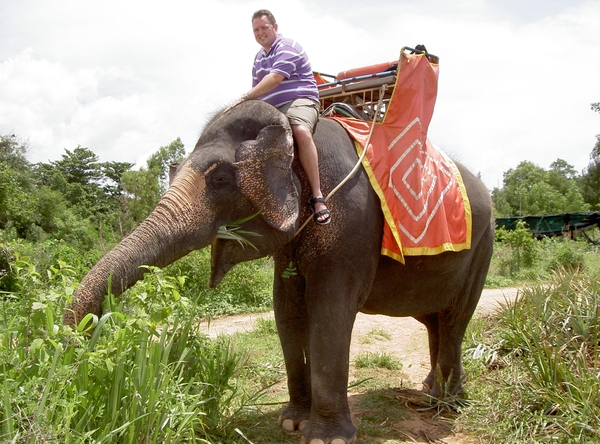 Thailand - Hua Hin - Cha-am  elephant ride mei 2009 (16)