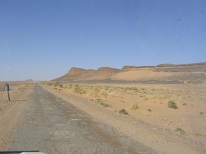 3b Erfoud  omgeving woestijn