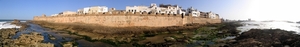 7b Essaouira  panorama met oude verdedigingsmuren