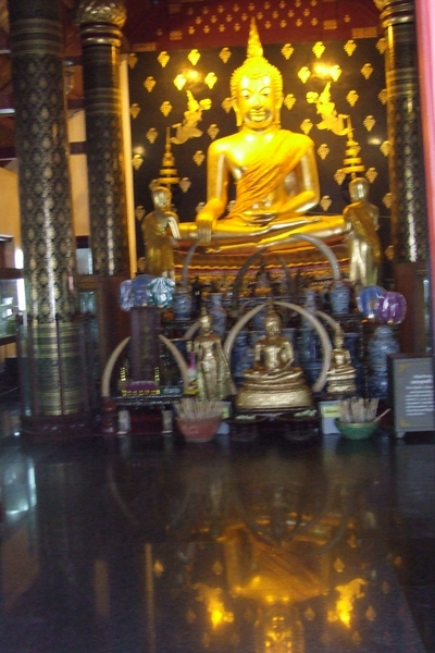 Thailand - phitsanulok - wat mahathat temple mei 2009 (2)